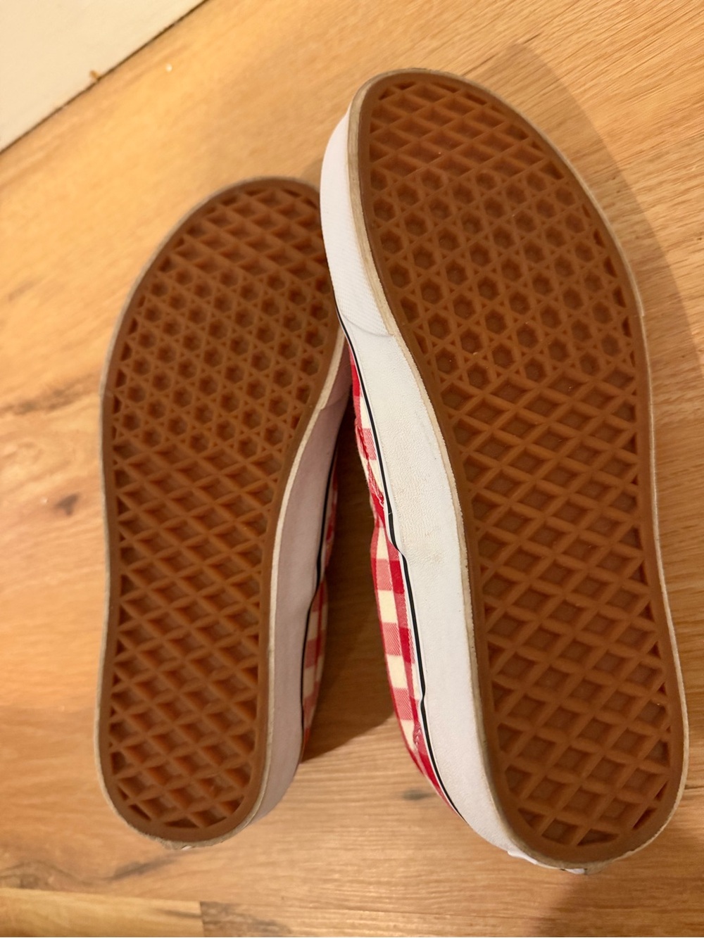 Vans Slip-On in Red Gingam - Picture 8 of 10
